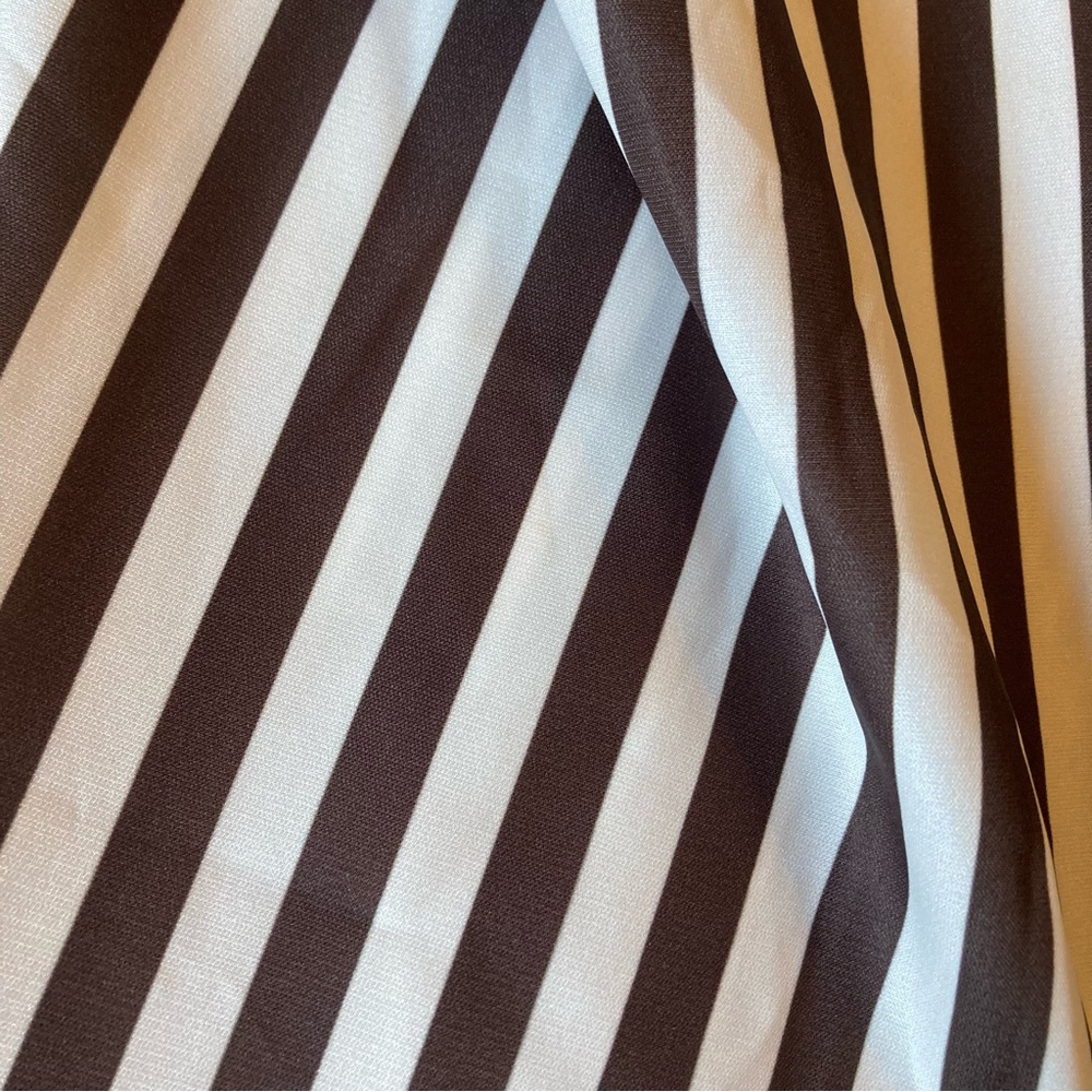 COMMENSE Brown White Stripe Maxi Dress NWT - Picture 3 of 8